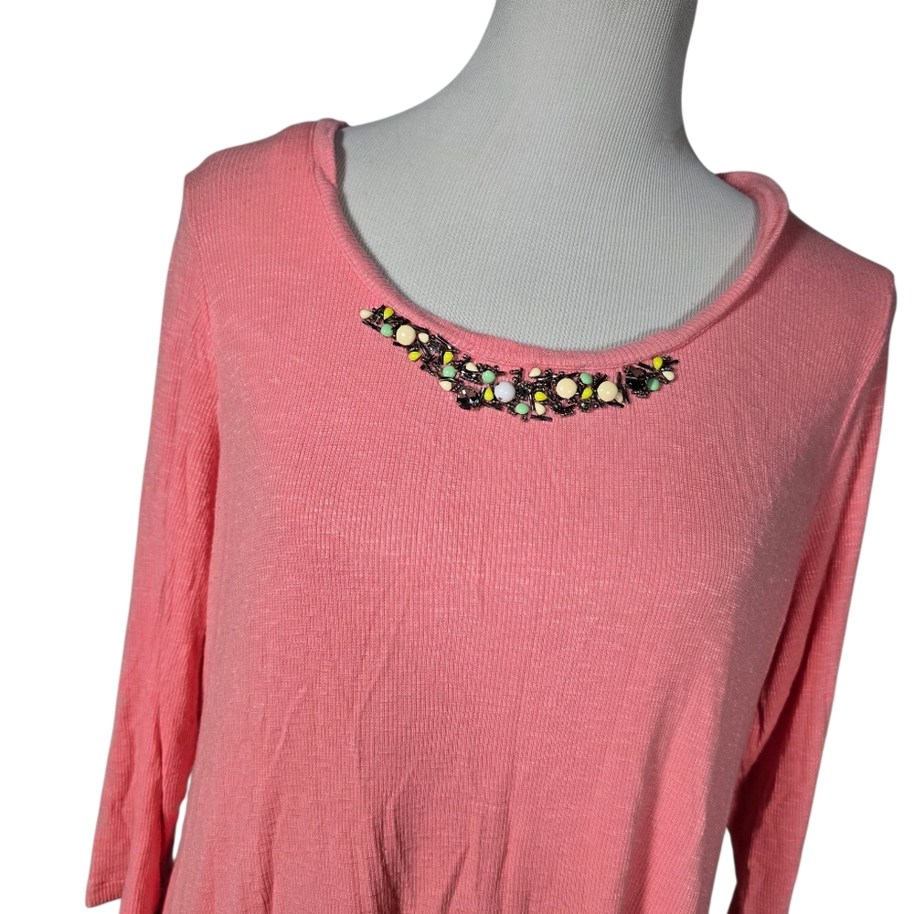 Cass Size 1X Pink Embellished Women's Top - Picture 2 of 8
